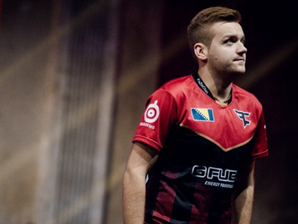 Shanji发文：赛季末没能保持高水平和状态，感谢队伍的付出与包容